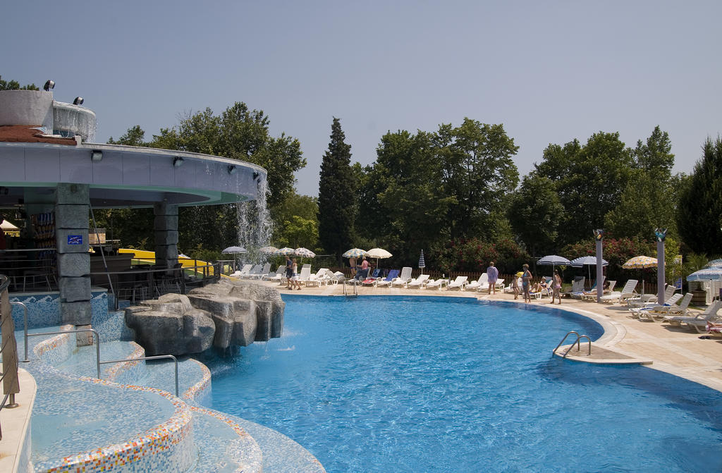 Hotel Magnolia Albena Exterior foto